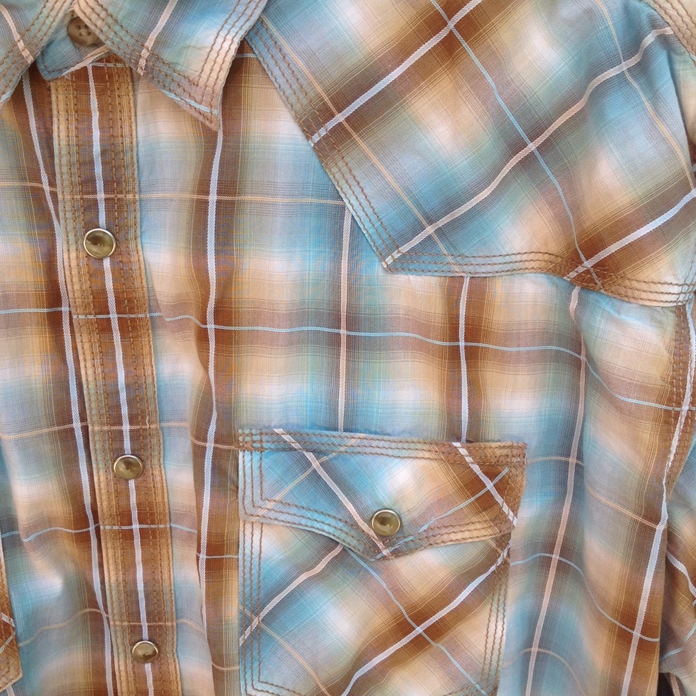 Twenty X Western Shirt with Pearl Snaps - Picture 2 of 4